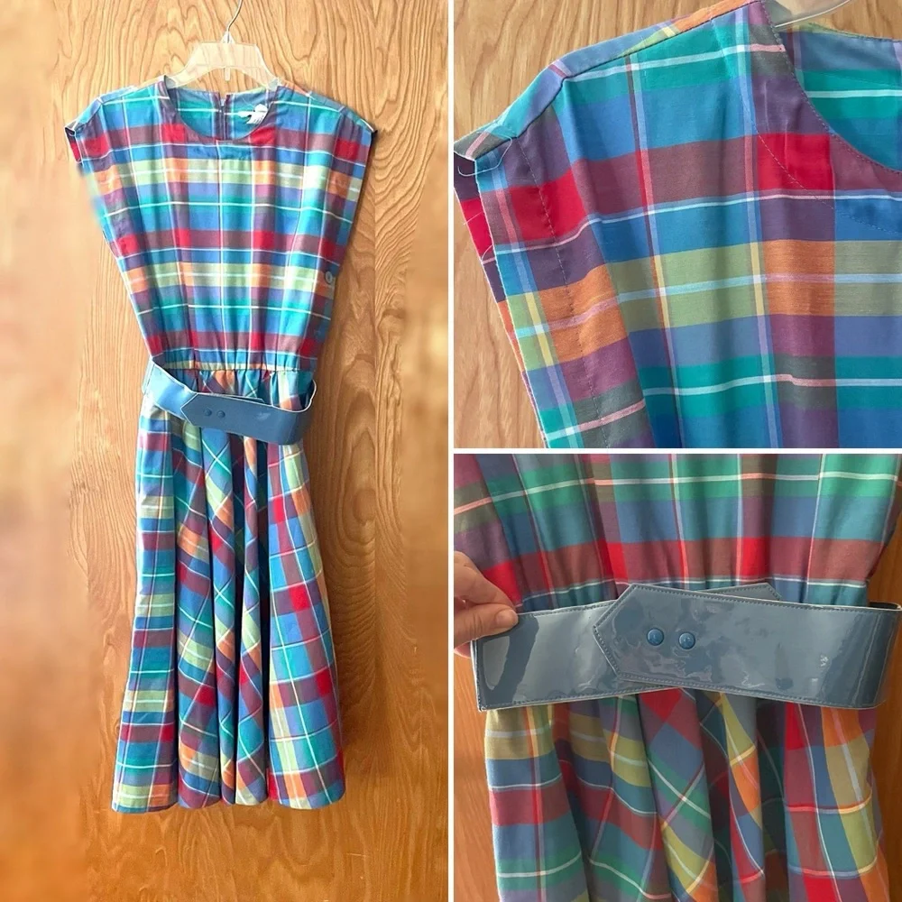 Vintage plaid picnic dress, blue & red with matching belt, side buttons, medium - Picture 1 of 10